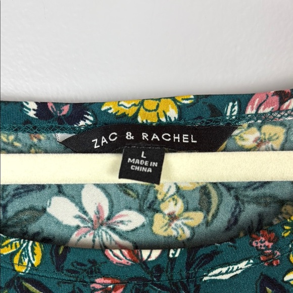 Zac & Rachel Green Floral 3/4 Ruffle Sleeve Boxy Blouse Size Large - Picture 3 of 9